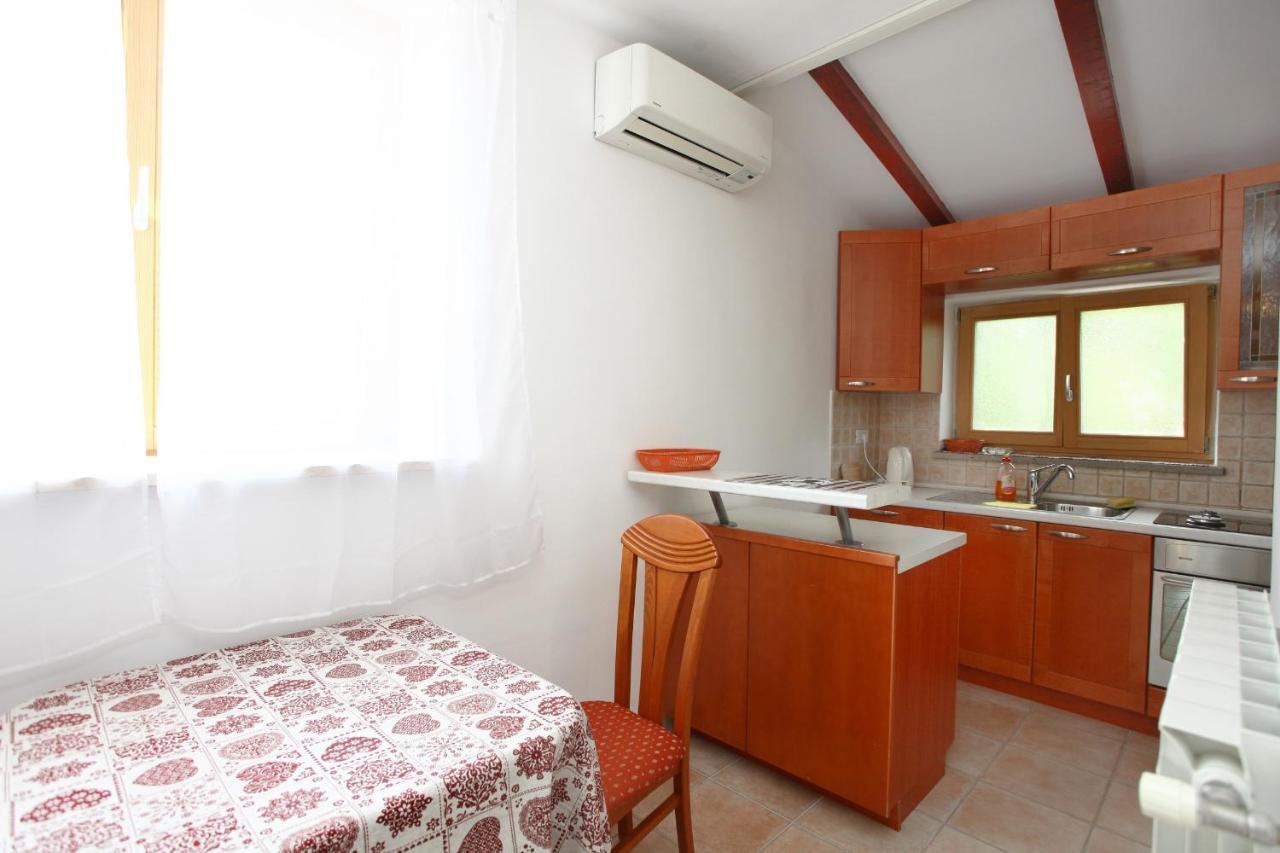 Roxor Apartment